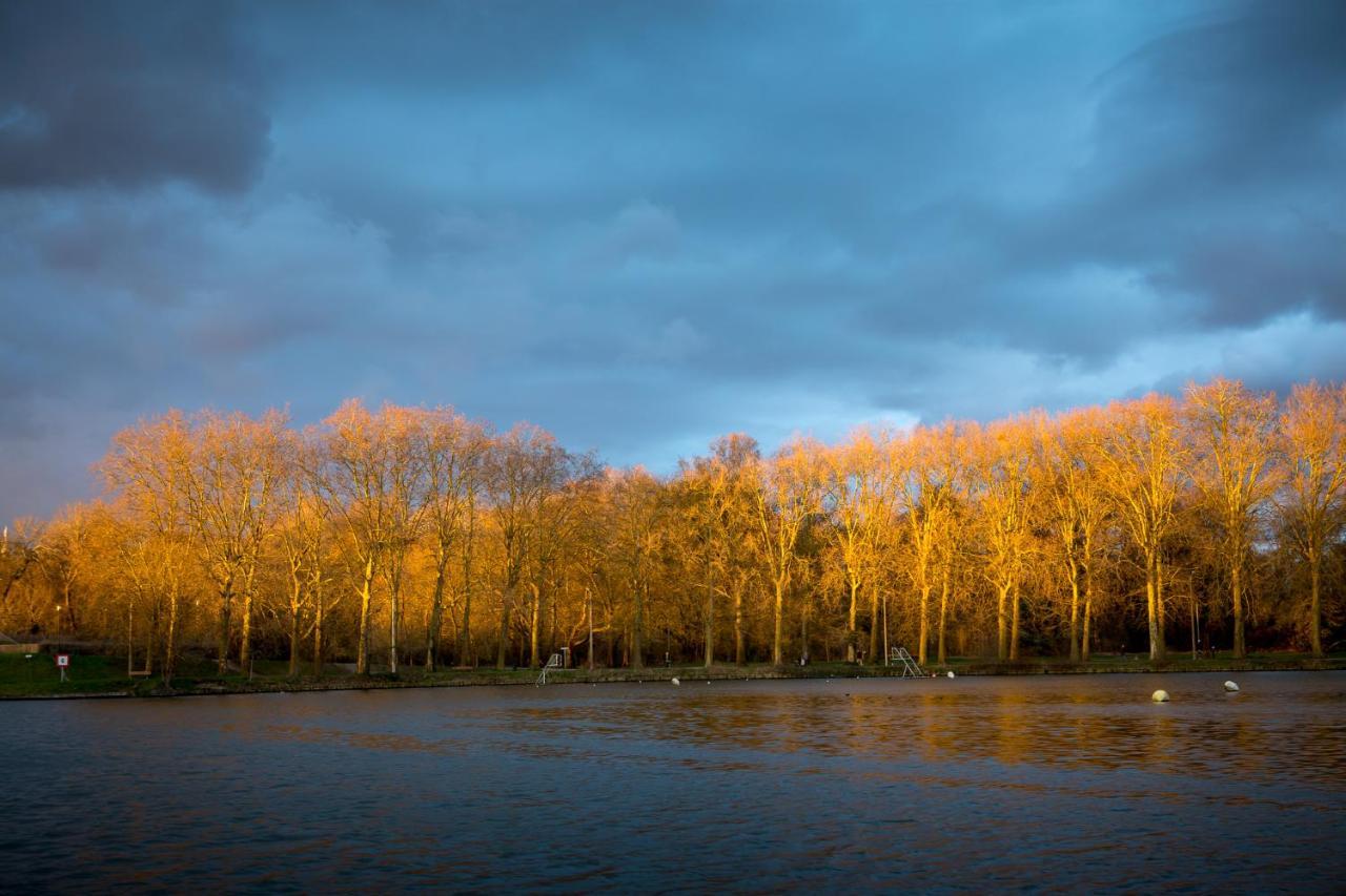 Bateau Peniche Au Coeur De Lille Bed & Breakfast エクステリア 写真